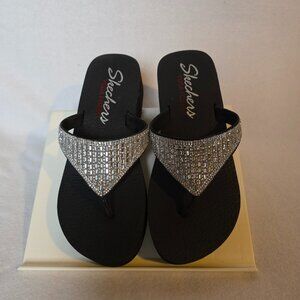 Skechers Sandal  Size 8